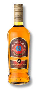 Eine Flasche Asmussen Rum mit goldener Flüssigkeit, die in einem eleganten Design präsentiert wird, strahlt Qualität und Tradition aus.